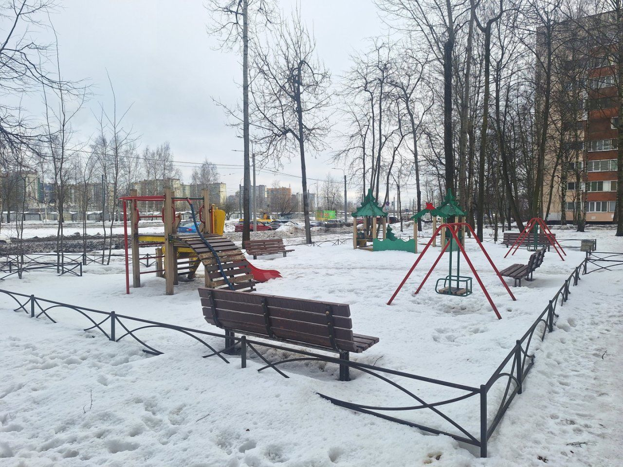 двухкомнатная квартира в Санкт-Петербурге по адресу: Суздальский проспект, 93, к 1