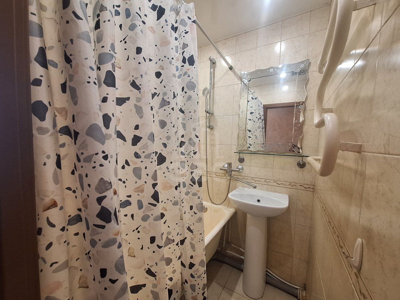 двухкомнатная квартира в Санкт-Петербурге по адресу: Суздальский проспект, 93, к 1