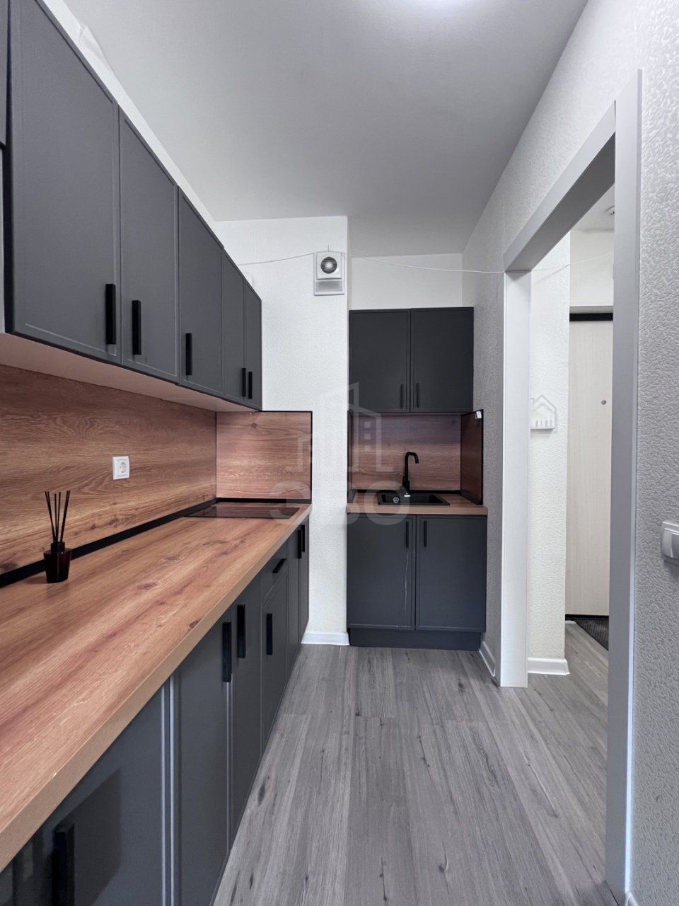 студия в Ленинградской области по адресу: Шоссе в Лаврики ул., 64, к 1