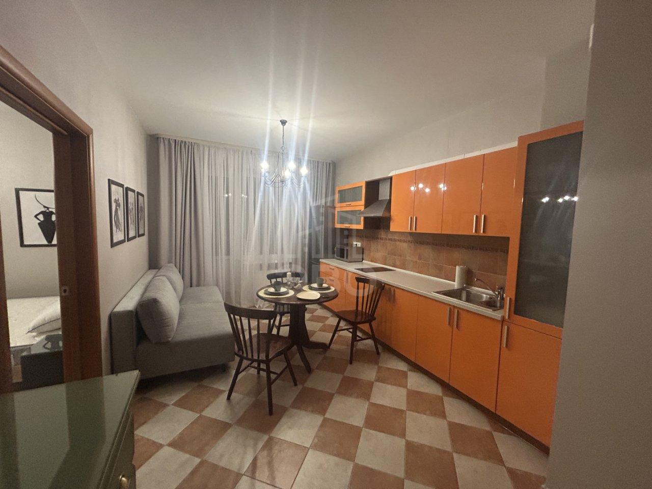 однокомнатная квартира в Санкт-Петербурге по адресу: Поликарпова аллея, 6, к 1