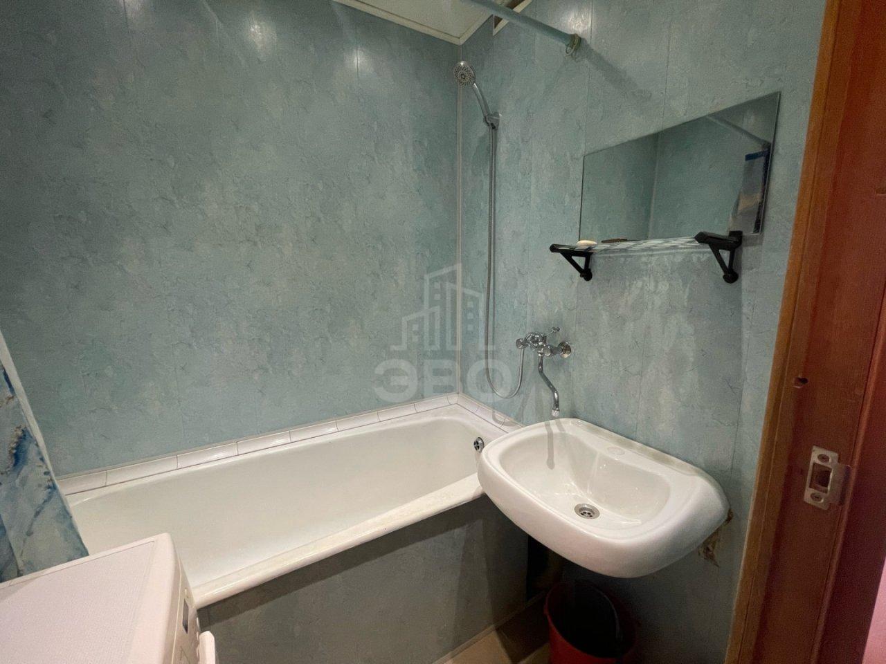 двухкомнатная квартира в Санкт-Петербурге по адресу: Малая Балканская ул., 42, к 1