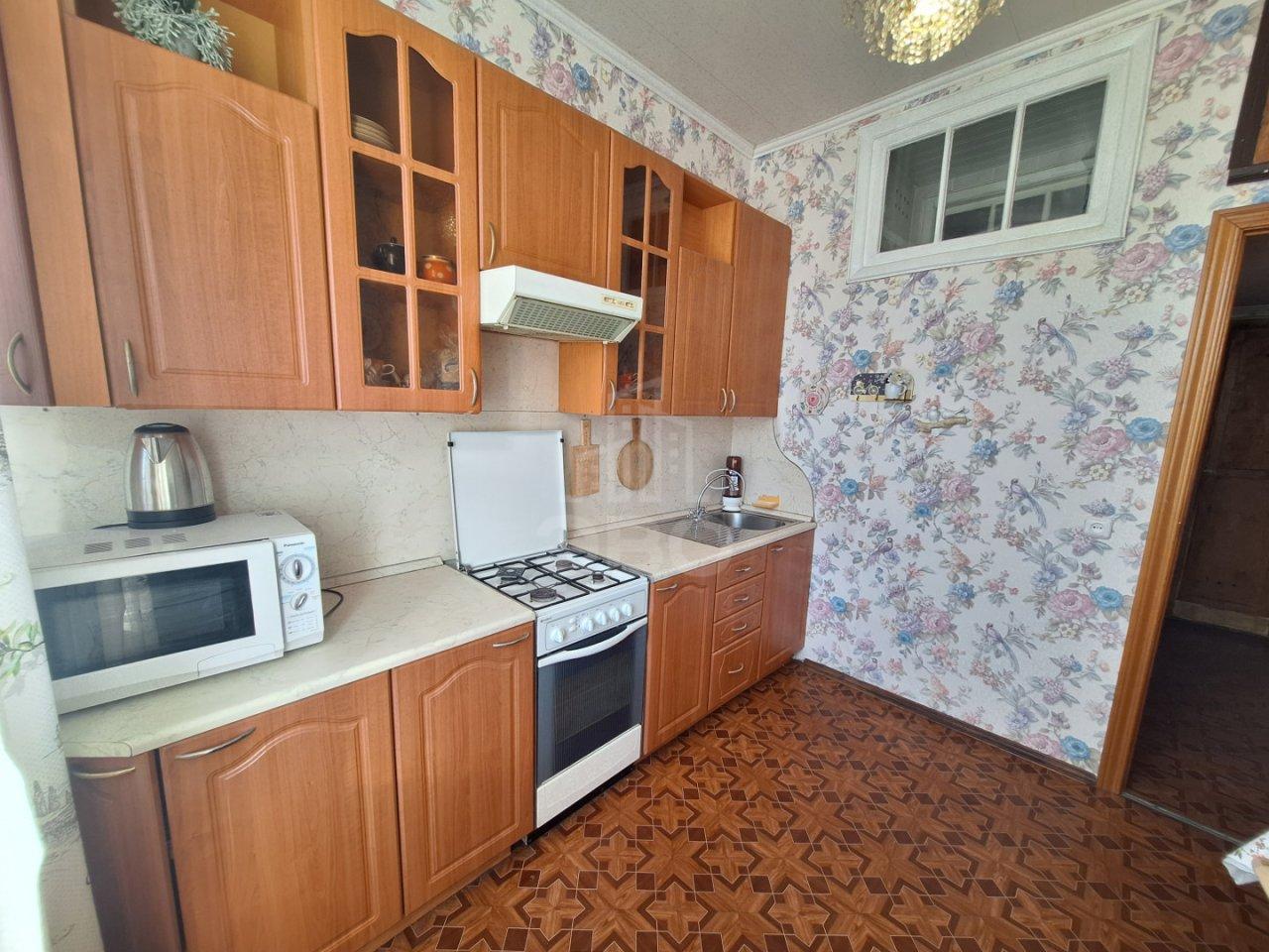 двухкомнатная квартира в Санкт-Петербурге по адресу: Энгельса проспект, 13, к 2