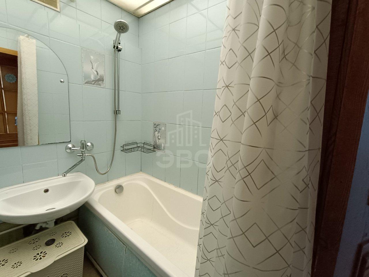 двухкомнатная квартира в Санкт-Петербурге по адресу: Ириновский проспект, 17, к 3