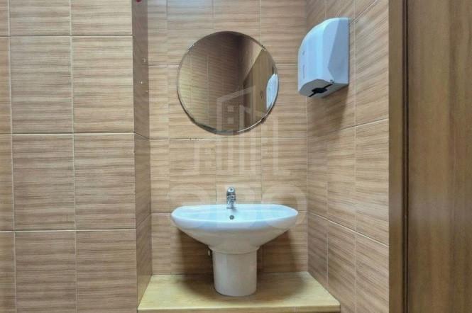 коммерция в Санкт-Петербурге по адресу: Захарьевская ул., 9