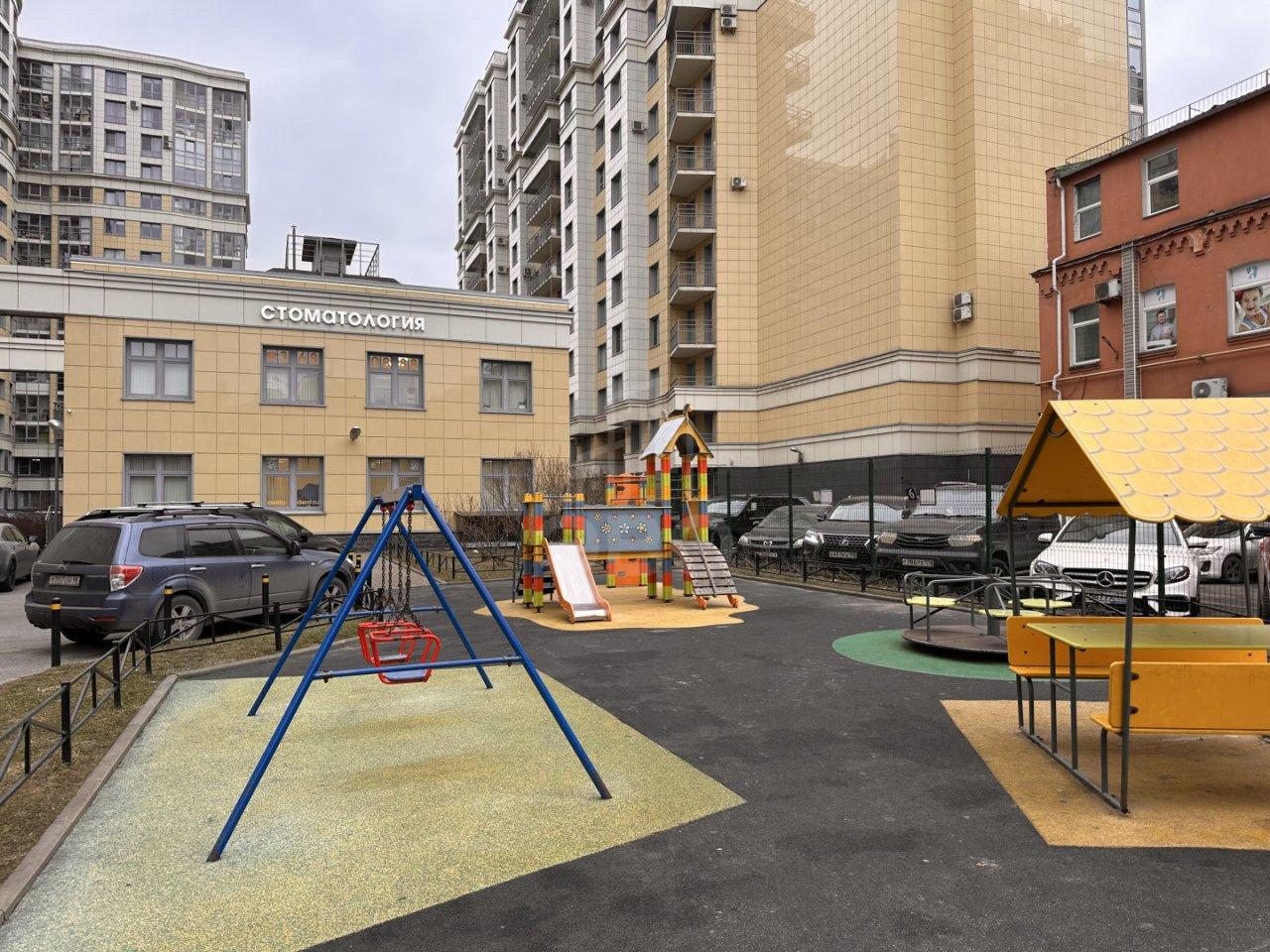 коммерция в Санкт-Петербурге по адресу: Смоленская ул., 11, к 2