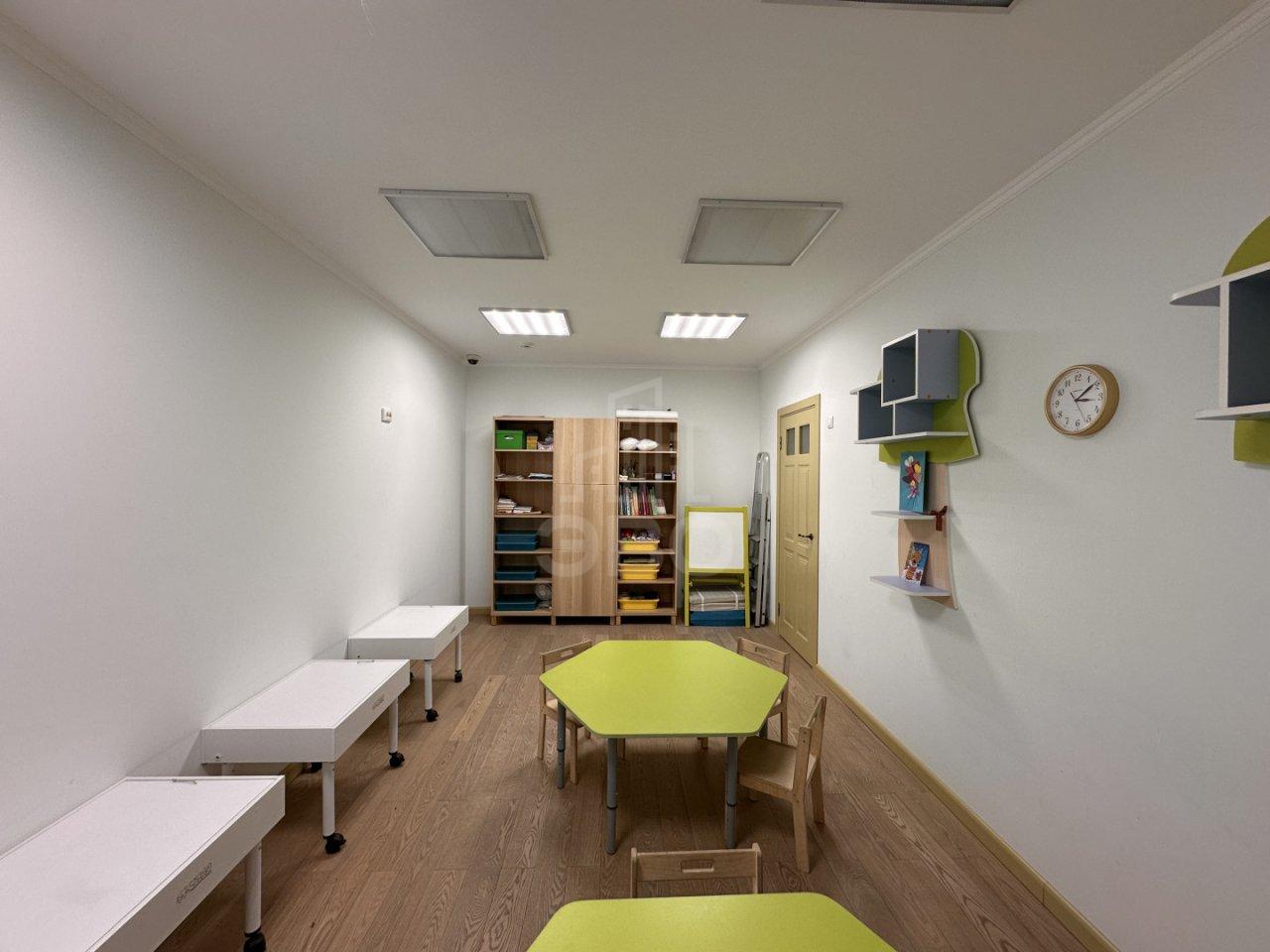 коммерция в Санкт-Петербурге по адресу: Смоленская ул., 11, к 2