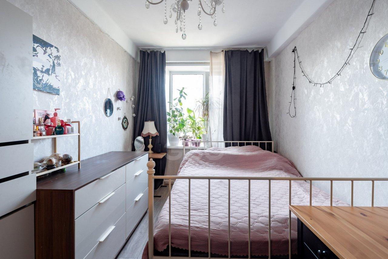 двухкомнатная квартира в Санкт-Петербурге по адресу: Новоизмайловский проспект, 32, к 2