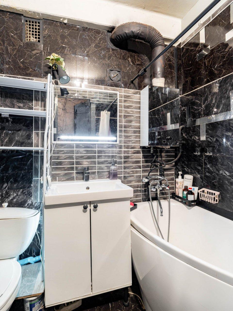 двухкомнатная квартира в Санкт-Петербурге по адресу: Новоизмайловский проспект, 32, к 2