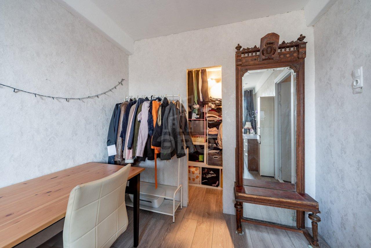 двухкомнатная квартира в Санкт-Петербурге по адресу: Новоизмайловский проспект, 32, к 2