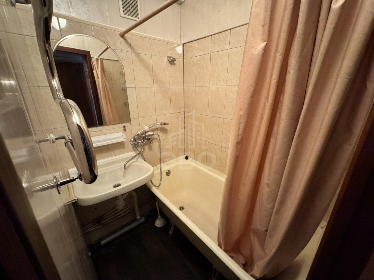 однокомнатная квартира в Санкт-Петербурге по адресу: Белы Куна ул., 2, к 3