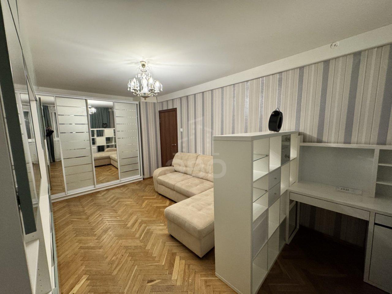 однокомнатная квартира в Санкт-Петербурге по адресу: Белы Куна ул., 2, к 3