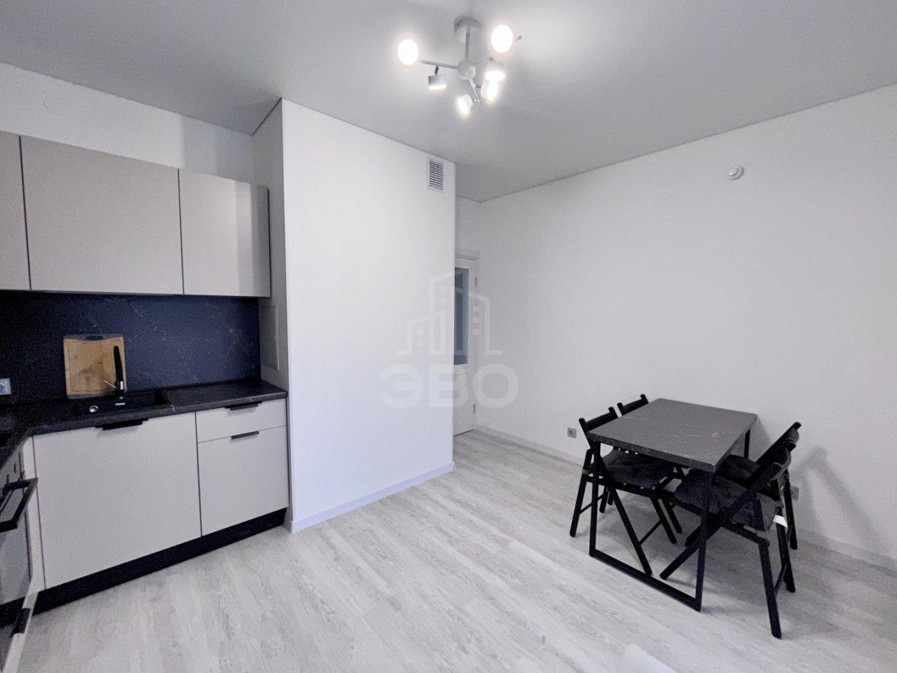 двухкомнатная квартира в Санкт-Петербурге по адресу: Ультрамариновая ул., 5, строение 1