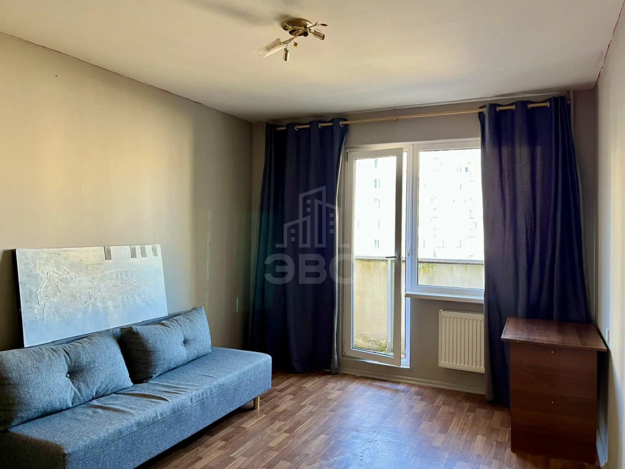 четырехкомнатная квартира в Санкт-Петербурге по адресу: Маршала Захарова ул., 16, к 1