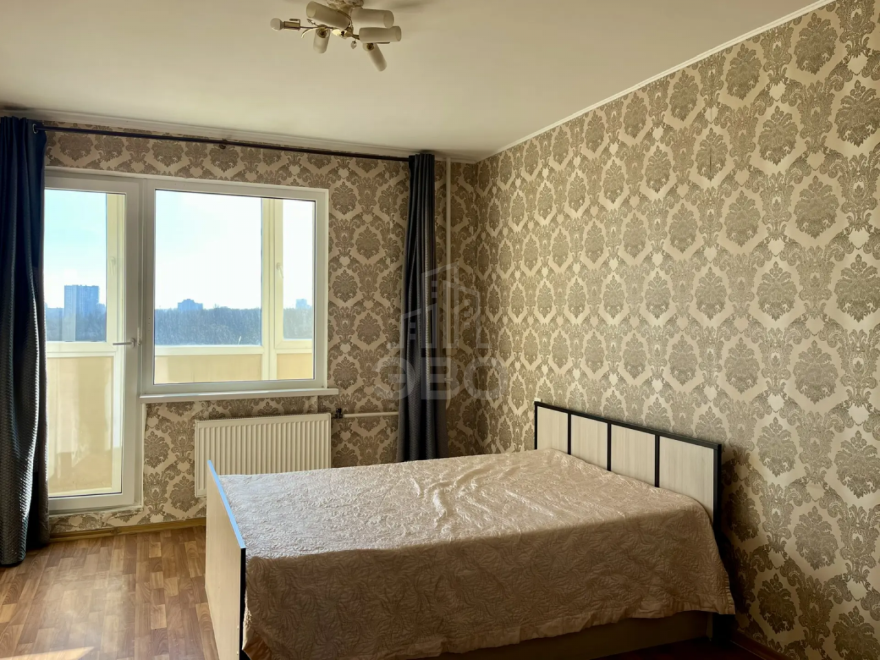 четырехкомнатная квартира в Санкт-Петербурге по адресу: Маршала Захарова ул., 16, к 1