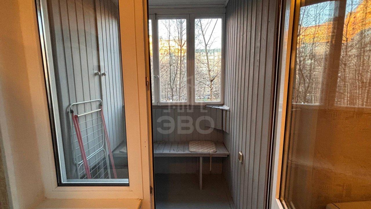 двухкомнатная квартира в Санкт-Петербурге по адресу: Парашютная ул., 20, к 1