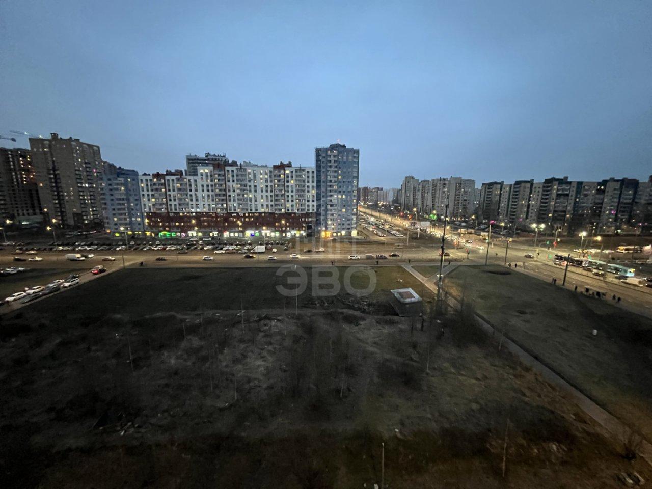 трехкомнатная квартира в Санкт-Петербурге по адресу: Ленинский проспект, 68