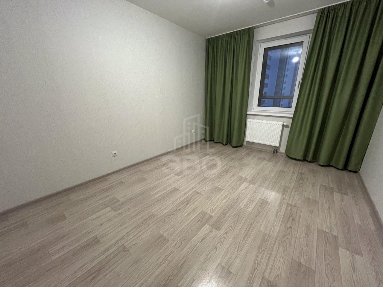 трехкомнатная квартира в Санкт-Петербурге по адресу: Ленинский проспект, 68