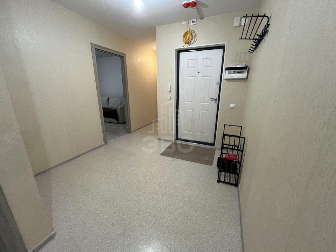 трехкомнатная квартира в Санкт-Петербурге по адресу: Ленинский проспект, 68