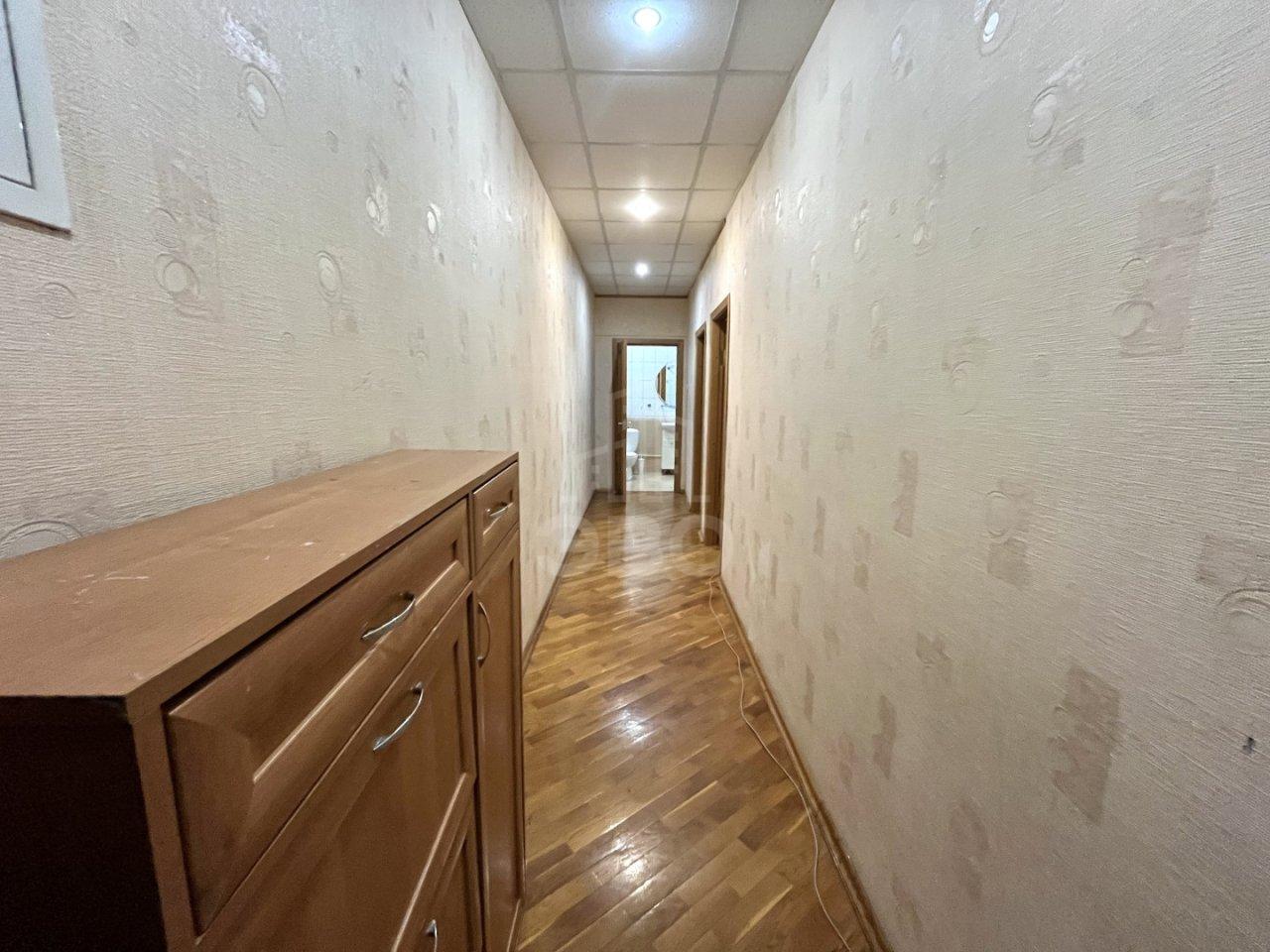 трехкомнатная квартира в Санкт-Петербурге по адресу: Рижский проспект, 50, литера б