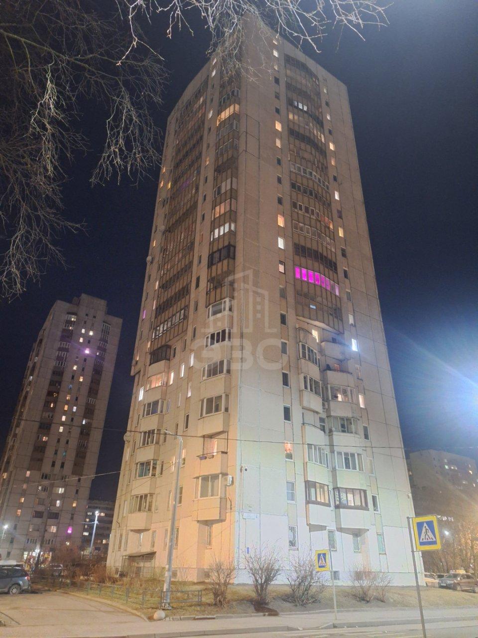 однокомнатная квартира в Санкт-Петербурге по адресу: Льва Мациевича пл., 4