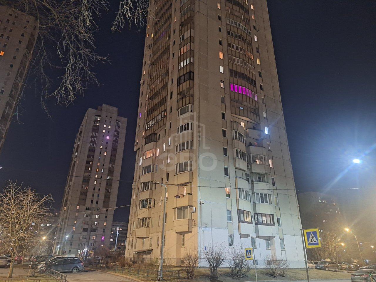 однокомнатная квартира в Санкт-Петербурге по адресу: Льва Мациевича пл., 4