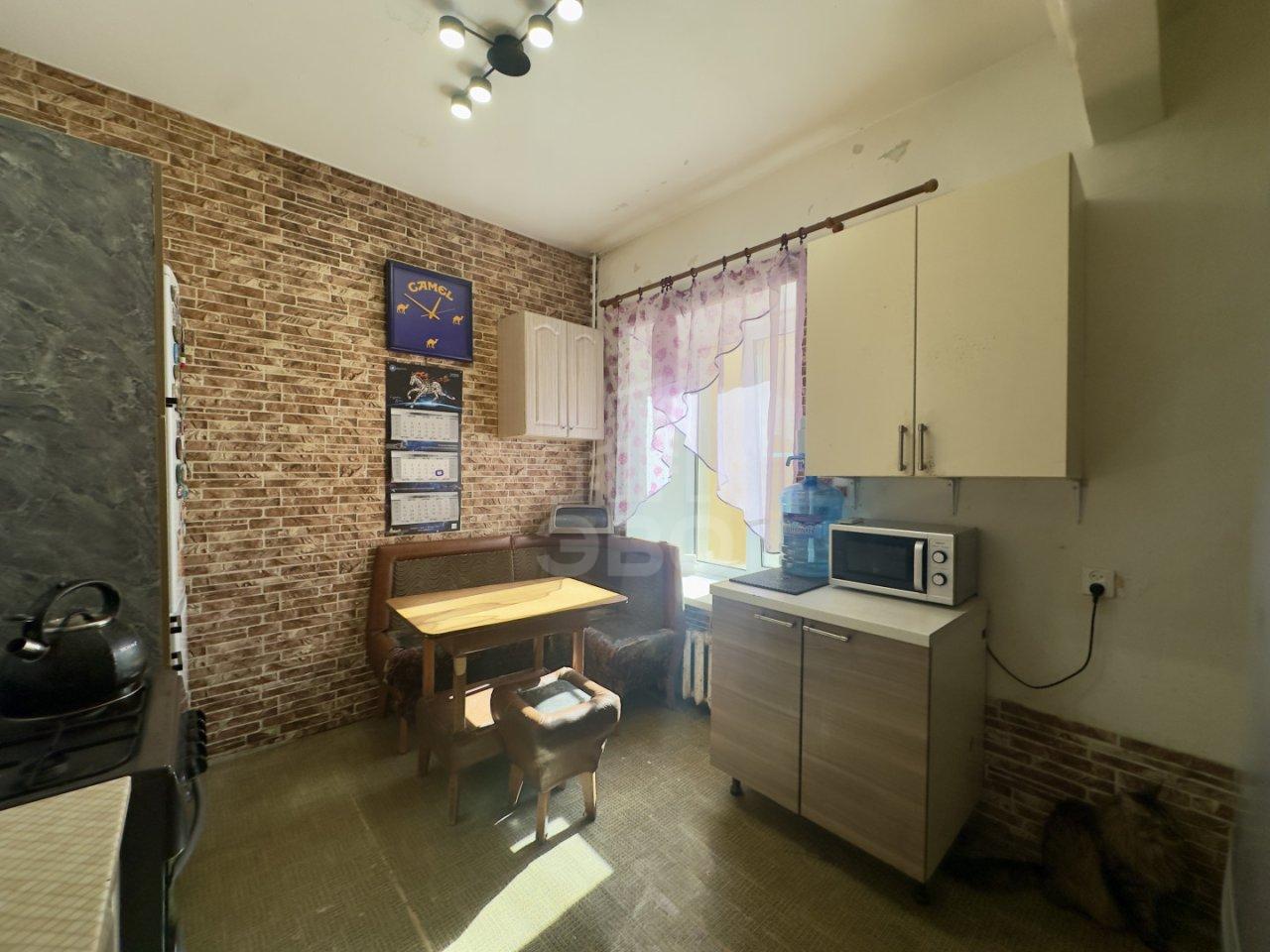 четырехкомнатная квартира в Санкт-Петербурге по адресу: Вознесенский проспект, 55, литера А