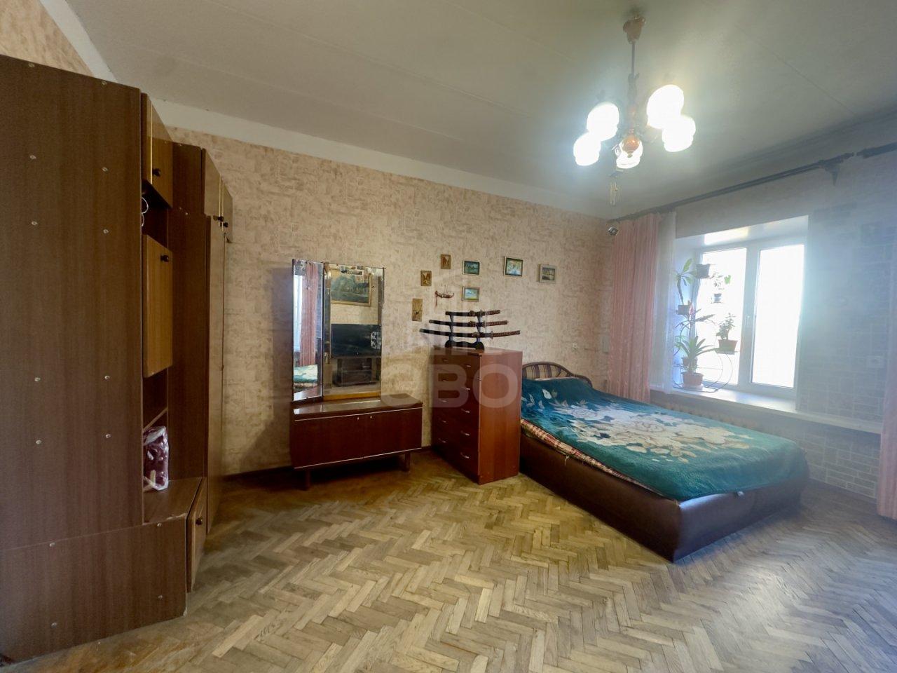 четырехкомнатная квартира в Санкт-Петербурге по адресу: Вознесенский проспект, 55, литера А