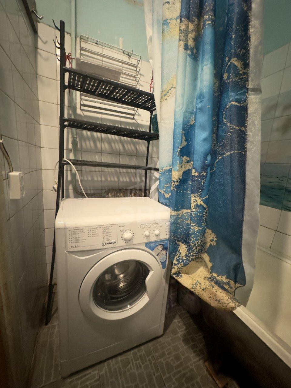 четырехкомнатная квартира в Санкт-Петербурге по адресу: Вознесенский проспект, 55, литера А