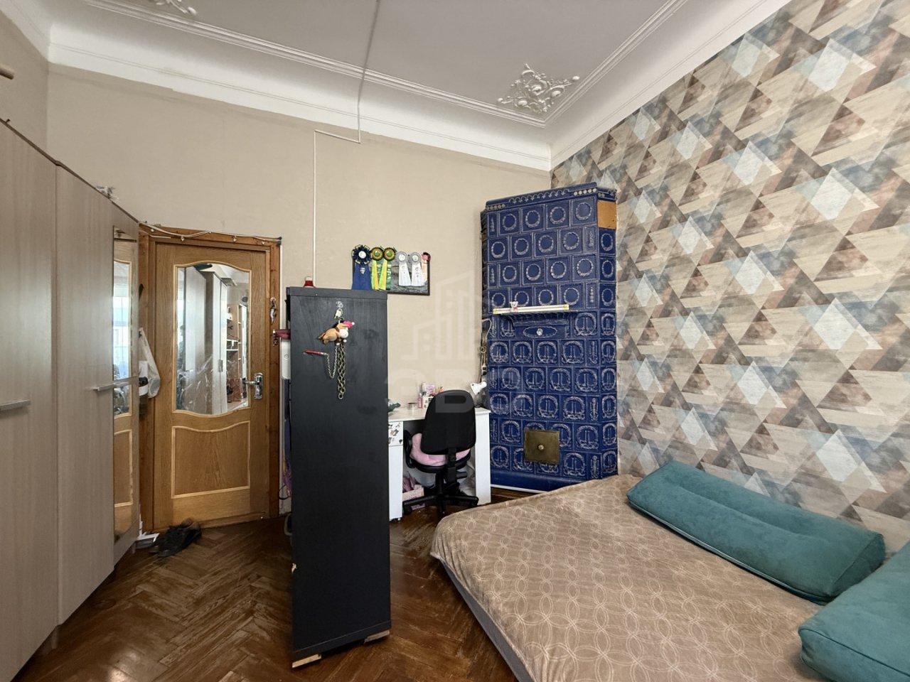 комната в Санкт-Петербурге по адресу: Каменноостровский проспект, 54/31, литера А