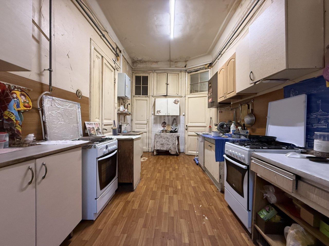 комната в Санкт-Петербурге по адресу: Каменноостровский проспект, 54/31, литера А