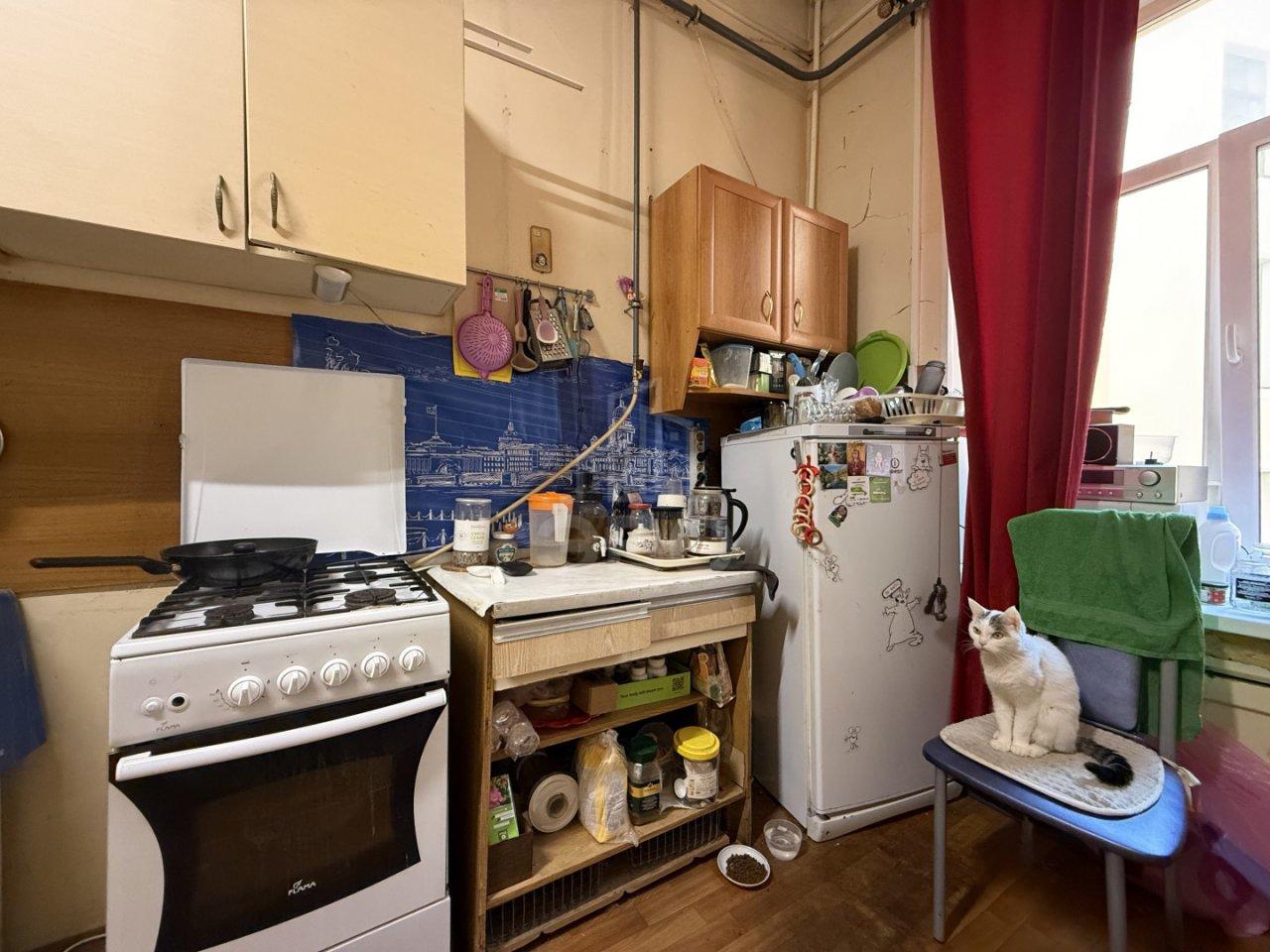 комната в Санкт-Петербурге по адресу: Каменноостровский проспект, 54/31, литера А