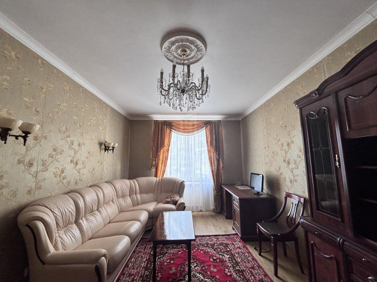 двухкомнатная квартира в Санкт-Петербурге по адресу: Кораблестроителей ул., 32, к 3