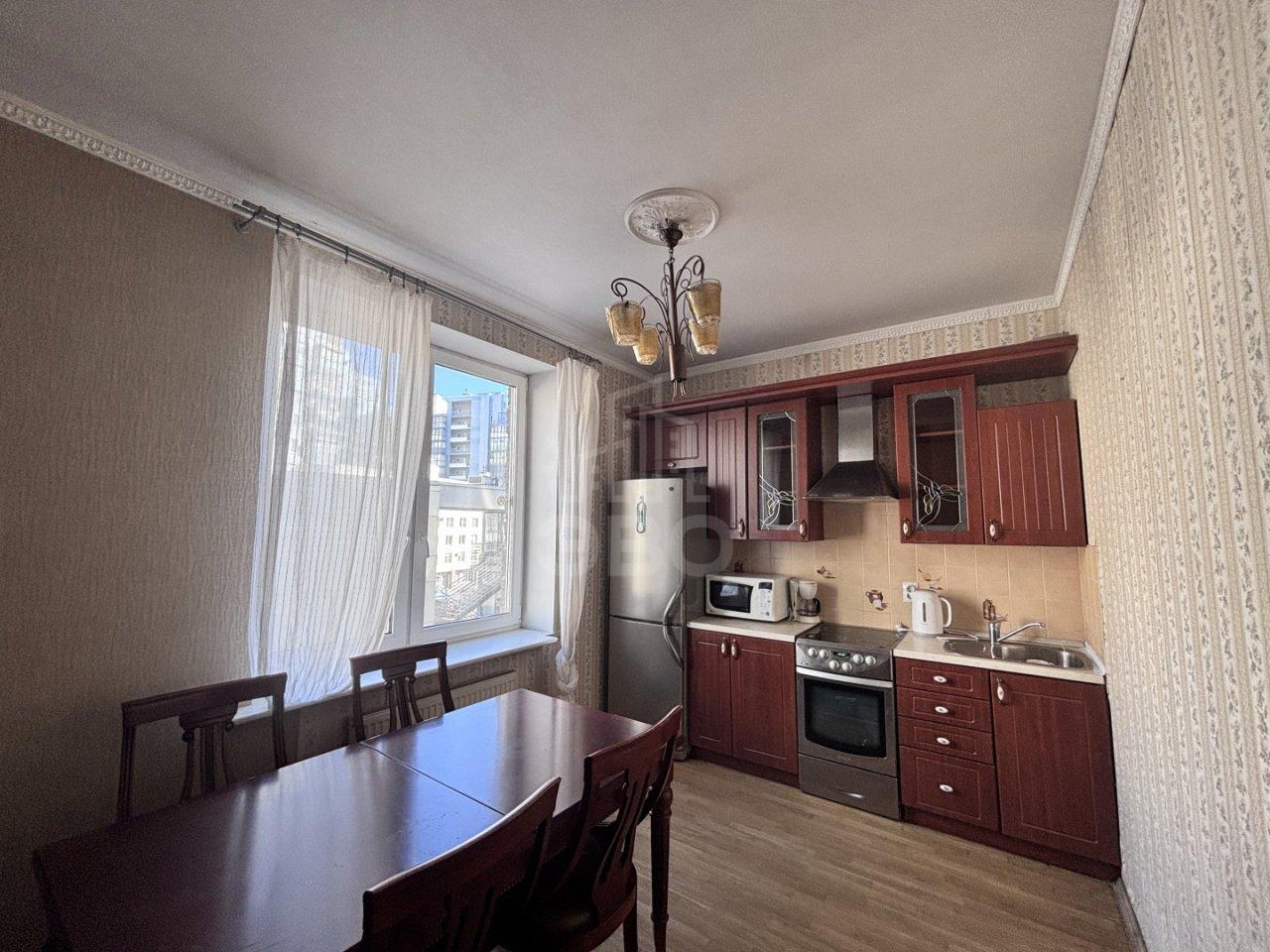 двухкомнатная квартира в Санкт-Петербурге по адресу: Кораблестроителей ул., 32, к 3