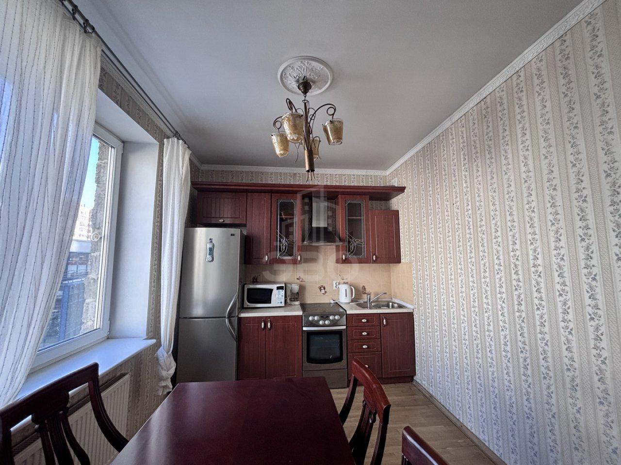 двухкомнатная квартира в Санкт-Петербурге по адресу: Кораблестроителей ул., 32, к 3