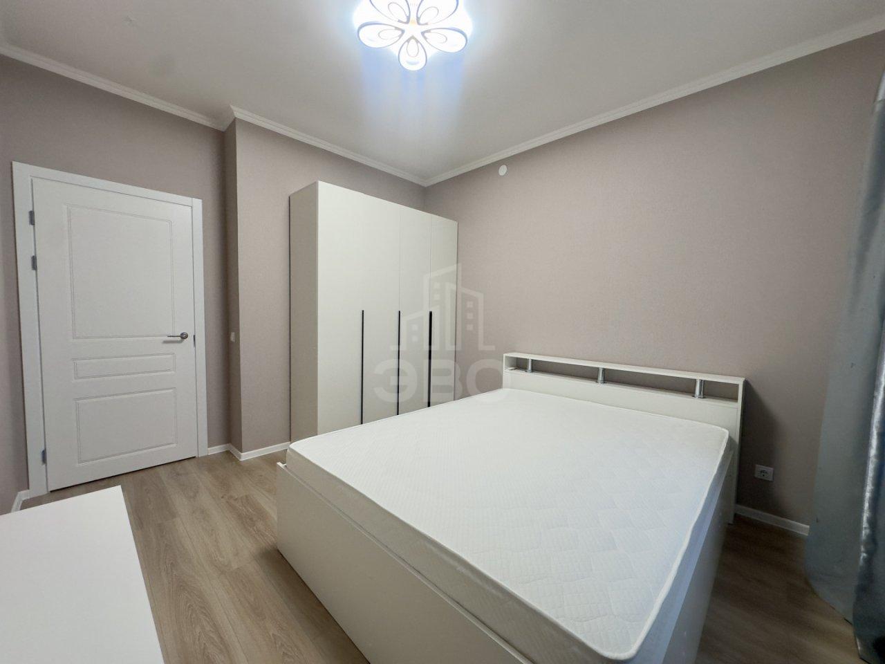 однокомнатная квартира в Санкт-Петербурге по адресу: Нины Петровой ул., 9, строение 1