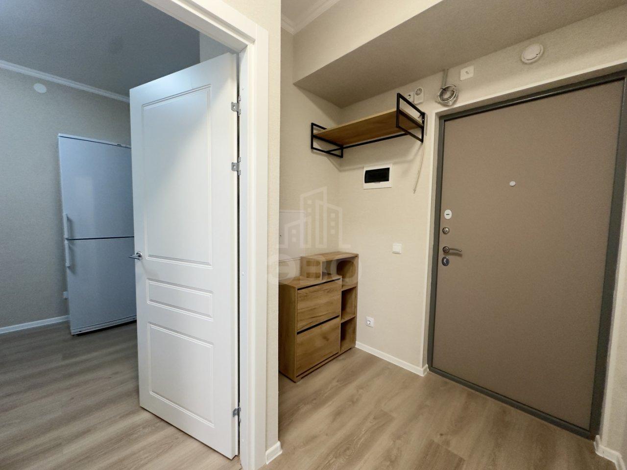 однокомнатная квартира в Санкт-Петербурге по адресу: Нины Петровой ул., 9, строение 1