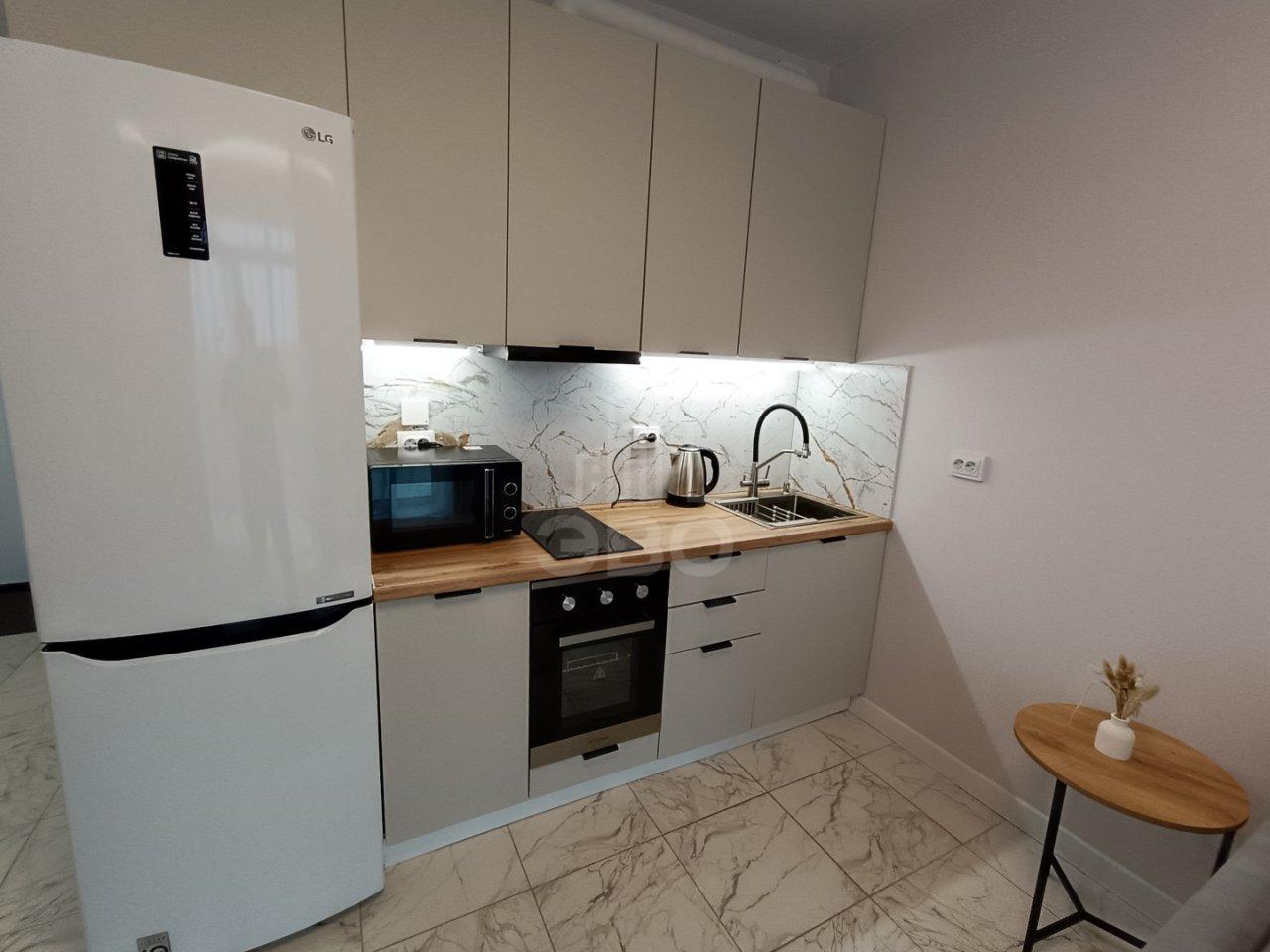 однокомнатная квартира в Ленинградской области по адресу: Английская ул., 4