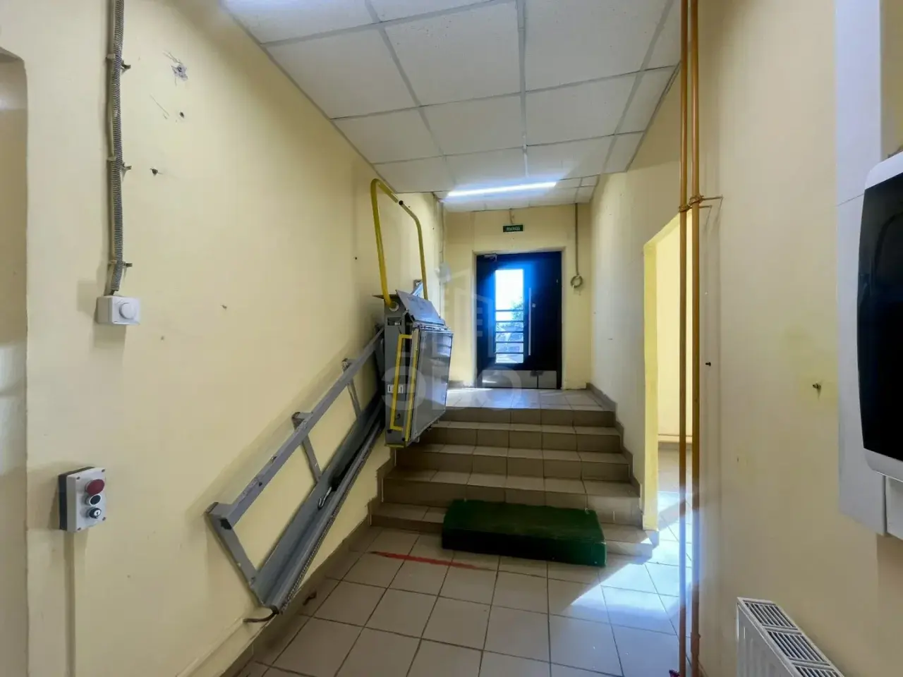 коммерция в Санкт-Петербурге по адресу: Садовая ул., 6, строение 1