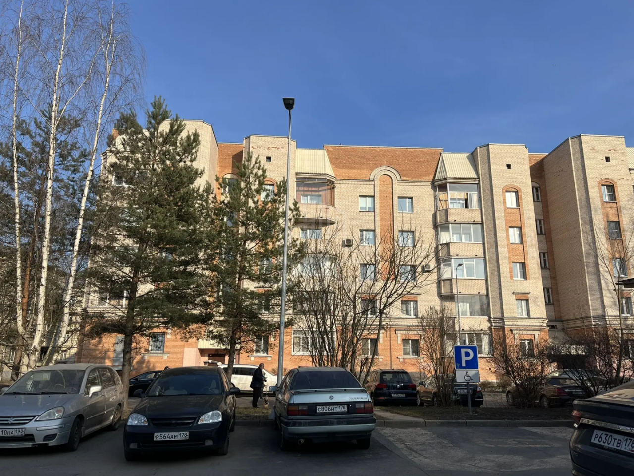 двухкомнатная квартира в Санкт-Петербурге по адресу: Братьев Радченко ул., 11, к 3