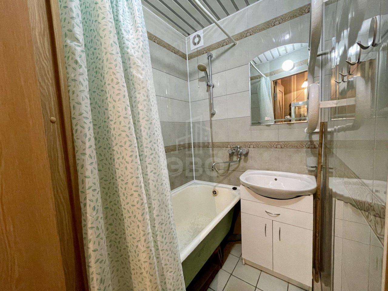 двухкомнатная квартира в Санкт-Петербурге по адресу: Искровский проспект, 21