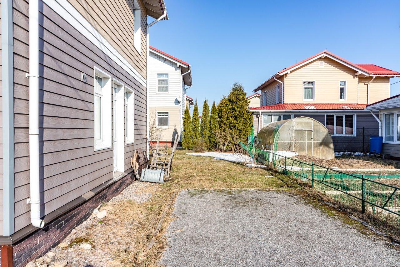 загородная недвижимость в Ленинградской области по адресу: Львовская ул., 10