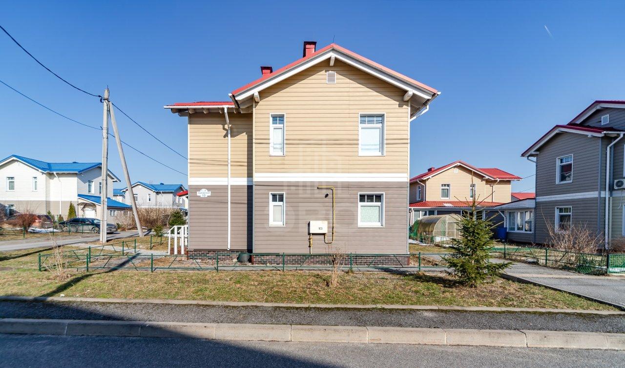 загородная недвижимость в Ленинградской области по адресу: Львовская ул., 10