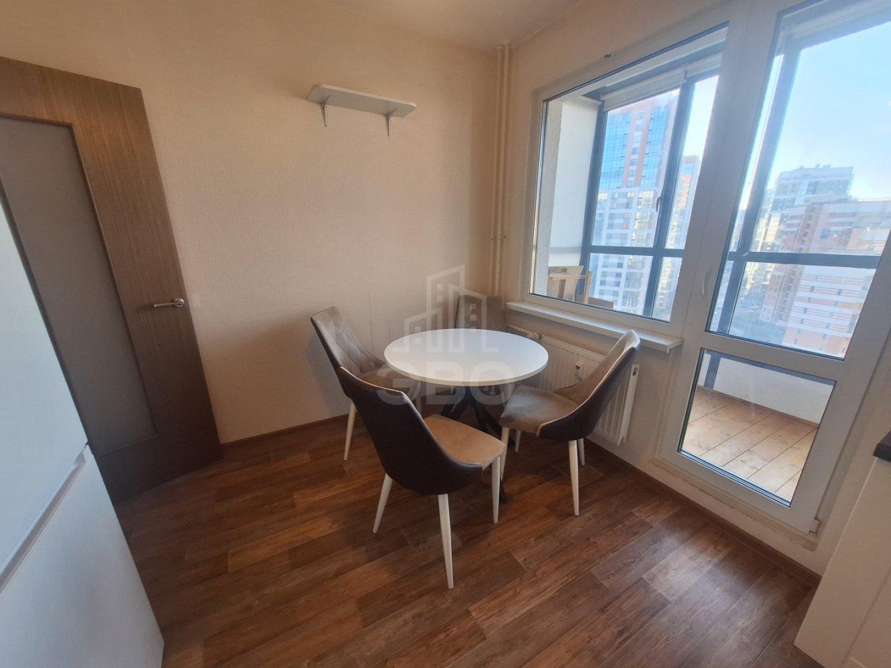 однокомнатная квартира в Санкт-Петербурге по адресу: Кушелевская дорога., 3, к 2