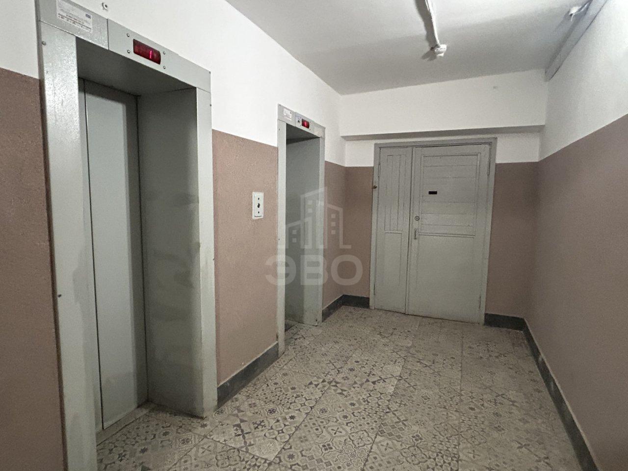 двухкомнатная квартира в Санкт-Петербурге по адресу: Дибуновская ул., 37