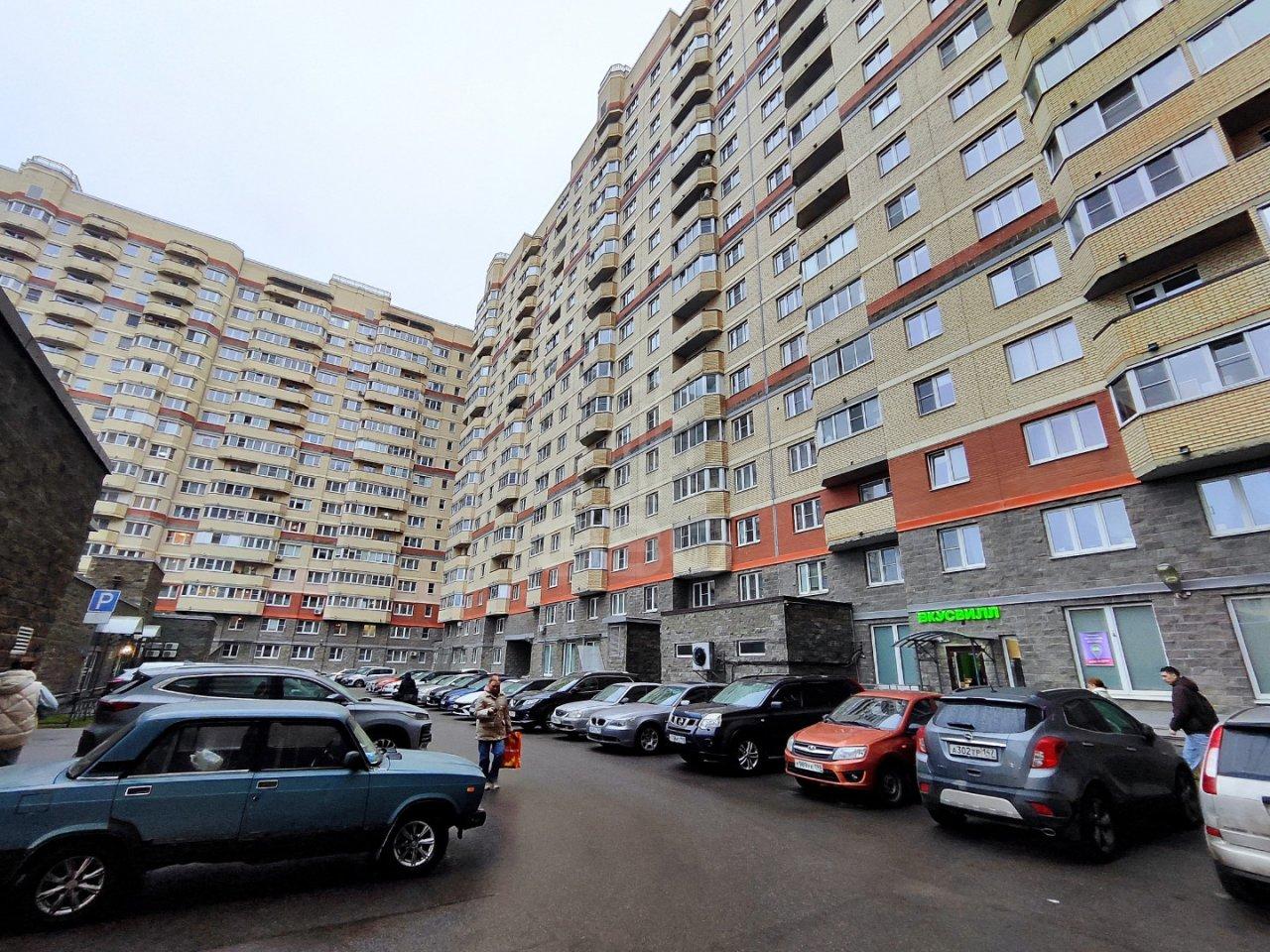 однокомнатная квартира в Санкт-Петербурге по адресу: Металлистов проспект, 117, строение 1