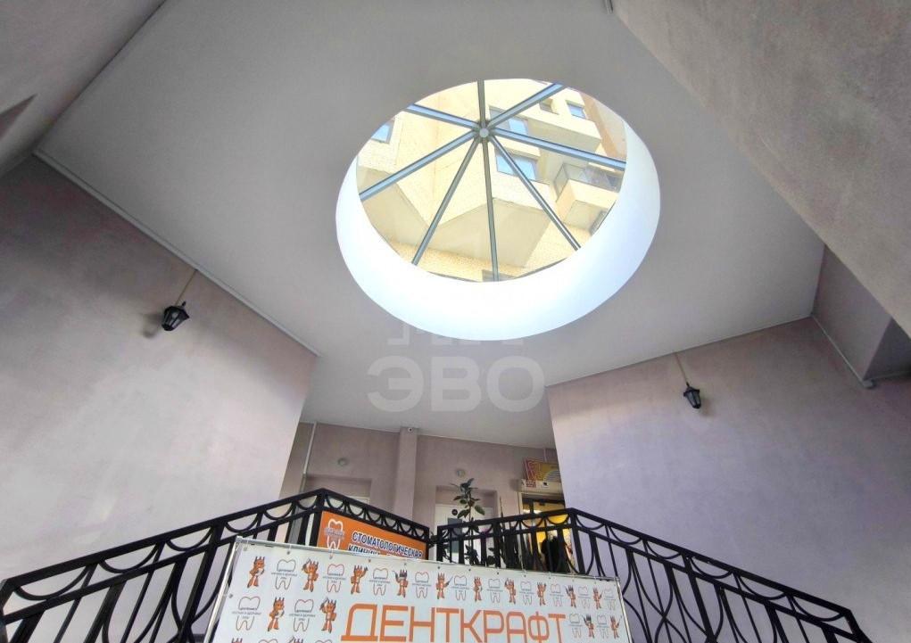 коммерция в Санкт-Петербурге по адресу: Коломяжский проспект, 28, к 3