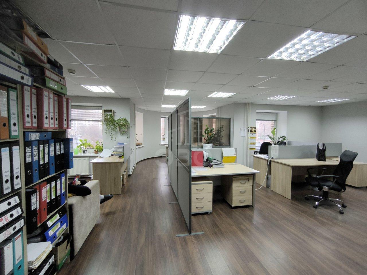 коммерция в Санкт-Петербурге по адресу: Коломяжский проспект, 28, к 3