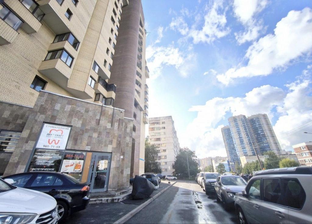 коммерция в Санкт-Петербурге по адресу: Коломяжский проспект, 28, к 3