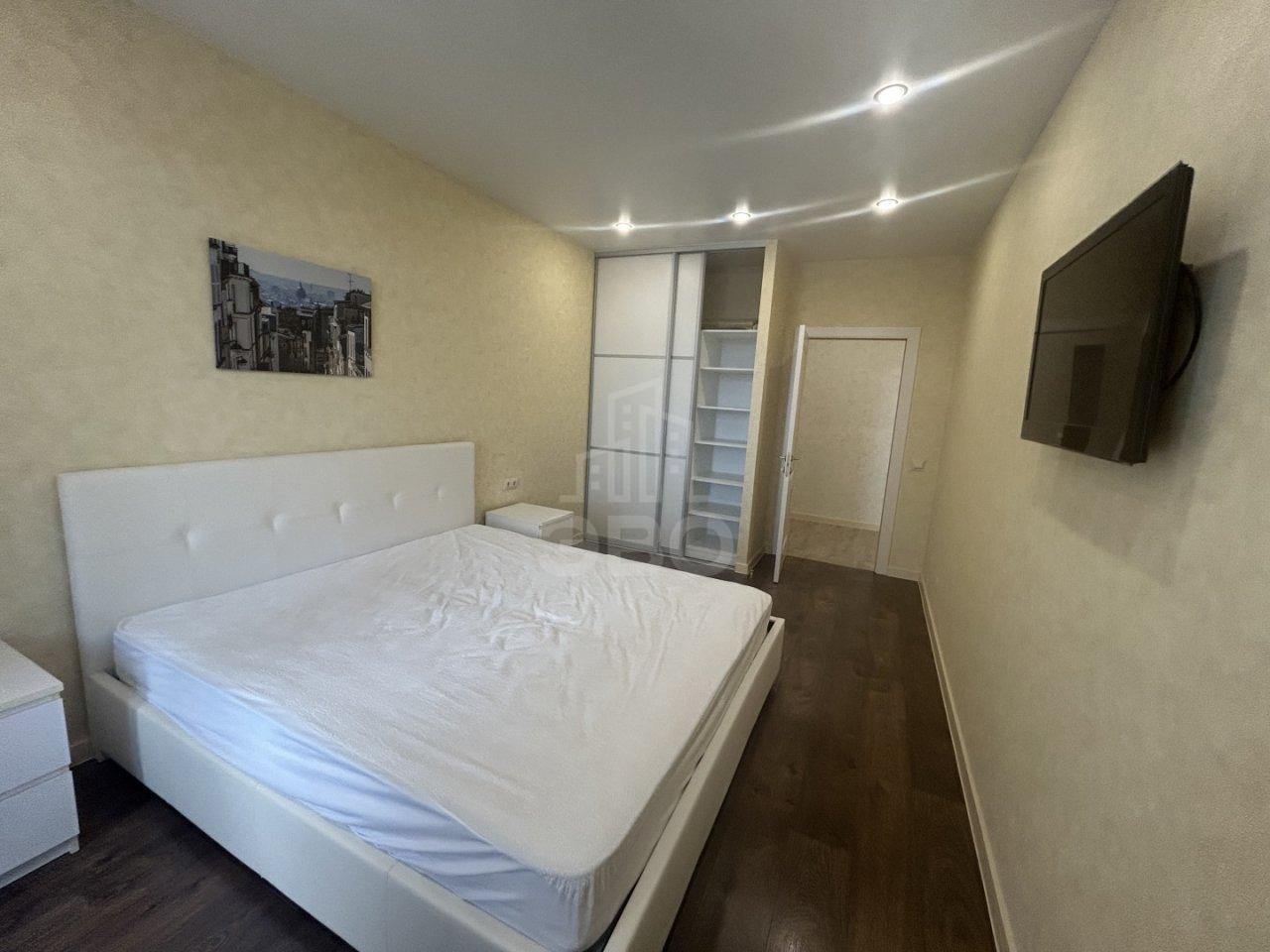 однокомнатная квартира в Санкт-Петербурге по адресу: Михаила Дудина ул., 25, к 1