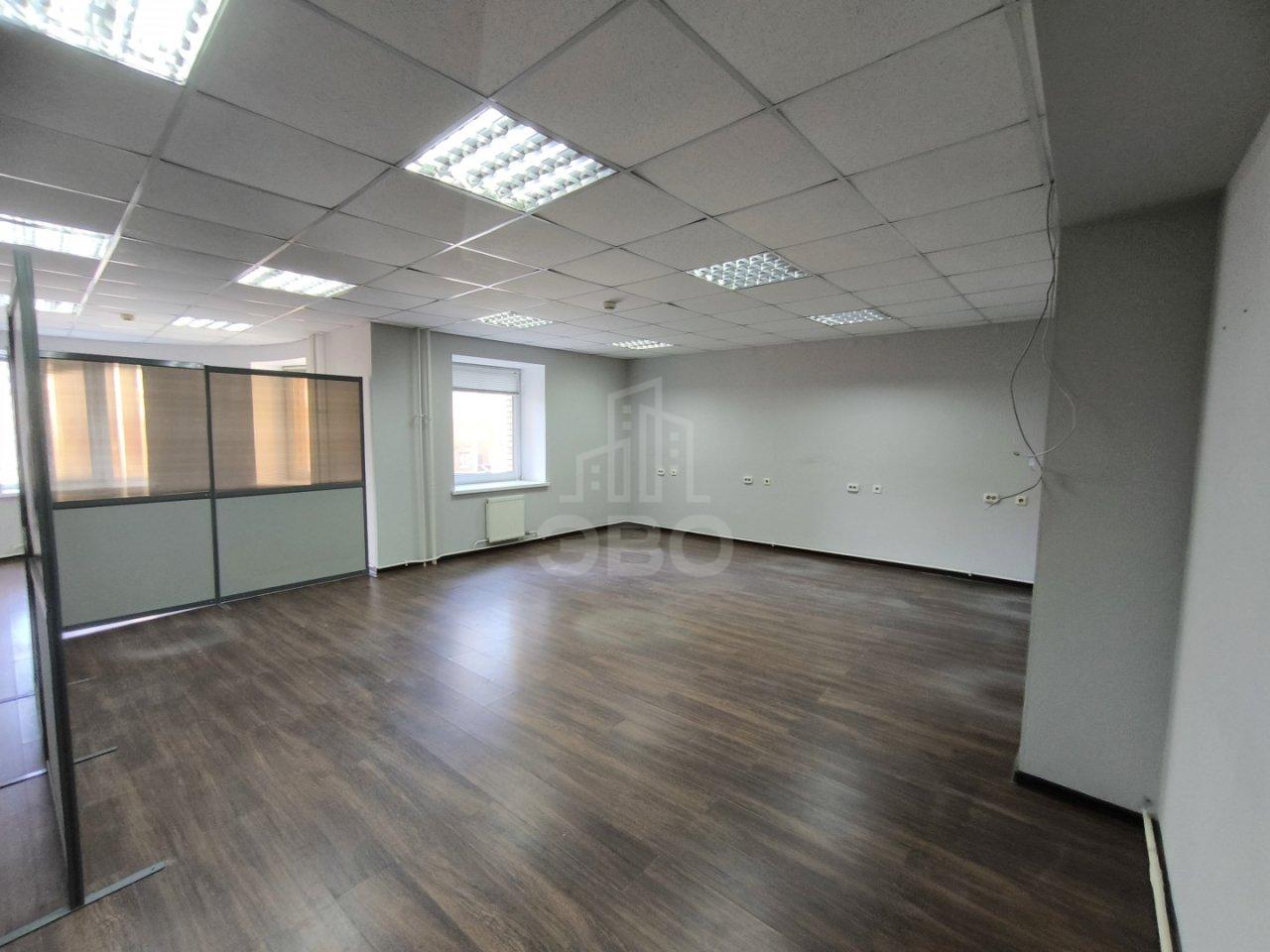 коммерция в Санкт-Петербурге по адресу: Коломяжский проспект, 28, к 3